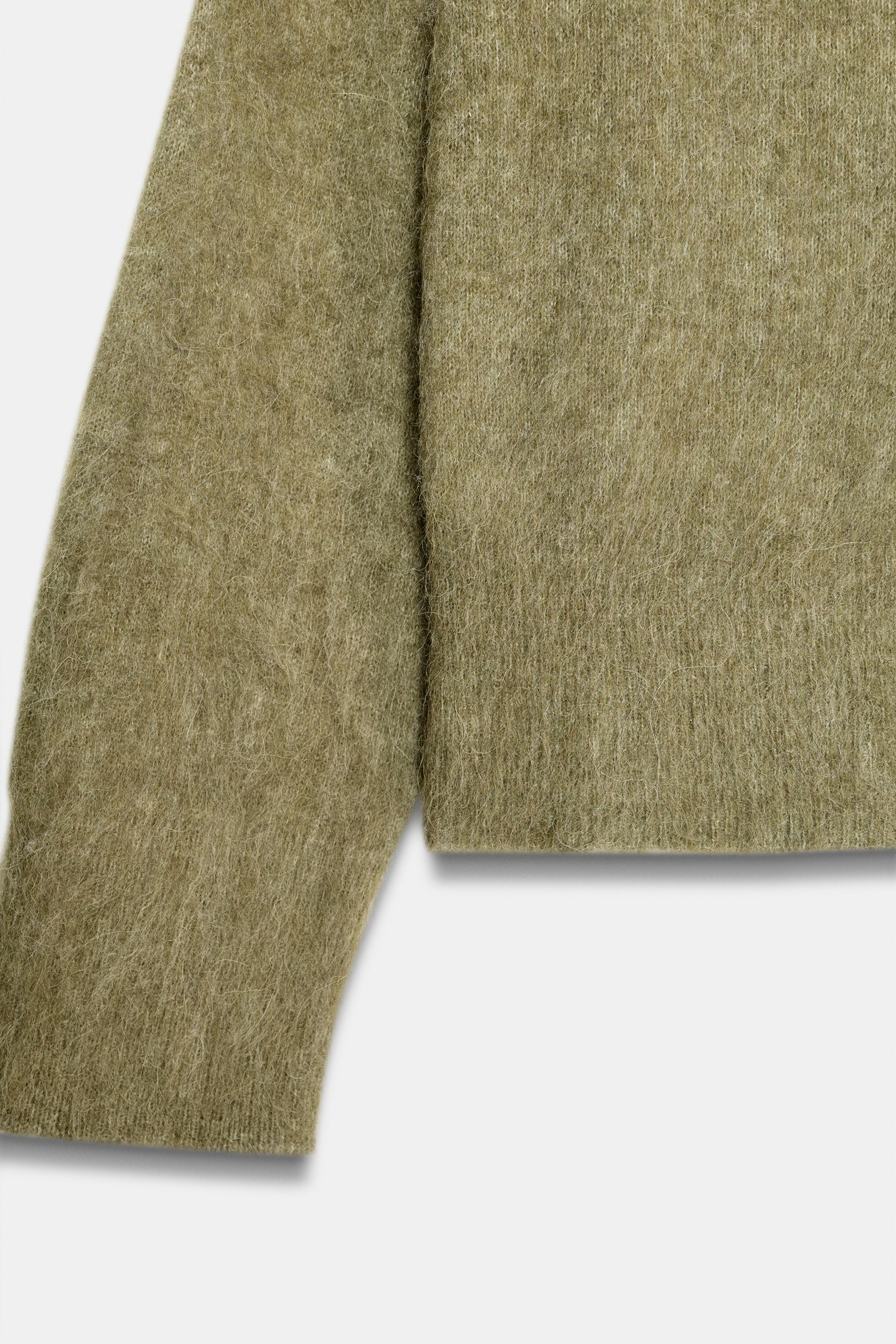 PULL EN MAILLE EFFET BROSSÉ